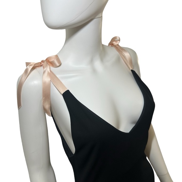 Miguelina | Little Black Dress - Picture 2 of 10